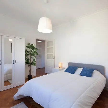 Appartement Flh Sete Rios Homey Lissabon